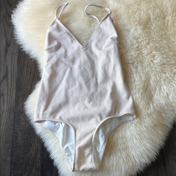 Sezane Other - Sezane One Piece Lete Sauvage Ecru Cream Gold Swimsuit Size 38/6